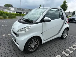 Weiß Gebraucht 2012 Smart ForTwo Cabrio Passion Cabrio | 5.550 € (Guter Preis)