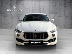 Weiß Gebraucht 2018 Maserati Levante GranLusso SUV | 45.111 € (Fairer Preis)