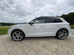 Weiß Gebraucht 2018 Audi SQ5 Ambiente SUV | 32.000 € (Teuer)