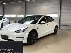 Weiß Gebraucht 2021 Tesla Model 3 Performance Limousine | 32.300 € (Fairer Preis)