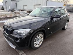 Schwarz Gebraucht 2011 BMW X1 SUV | 6.990 € (Guter Preis)