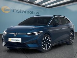 Blau Neu 2025 VW ID.7 Kombi | 63.549 € (Etwas zu teuer)