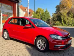 Tornadorot Gebraucht 2018 VW Golf VII Comfortline Limousine | 11.550 € (Guter Preis)