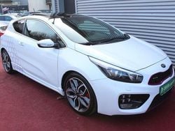 Weiß Gebraucht 2016 Kia Ceed GT Coupé | 14.982 € (Etwas zu teuer)