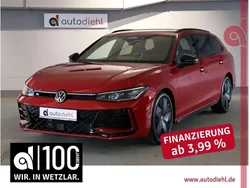 Chilirot metallic Gebraucht 2024 VW Passat R-line Kombi | 45.990 € (Fairer Preis)