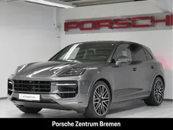 Grau Neu 2025 Porsche Cayenne GTS SUV | 165.153 € (Etwas zu teuer)