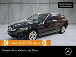 Obsidianschwarz Gebraucht 2020 Mercedes C300 Kombi | 33.890 € (Fairer Preis)