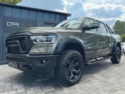 Grün Gebraucht 2020 Dodge Ram Abholung | 43.990 € (Guter Preis)