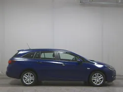 Indigo blau Gebraucht 2019 Opel Astra Edition Kombi | 8.480 € (Guter Preis)