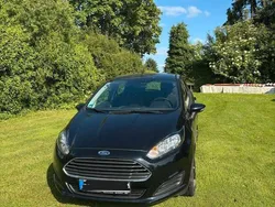Schwarz Gebraucht 2014 Ford Fiesta SYNC Edition Kleinwagen | 5.500 € (Fairer Preis)