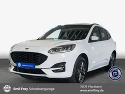 Weiß frozen white Gebraucht 2022 Ford Kuga ST-Line SUV | 25.850 € (Fairer Preis)
