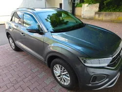 Grau Gebraucht 2022 VW T-Roc Move SUV | 21.500 € (Fairer Preis)