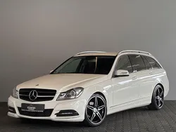 Weiß Gebraucht 2011 Mercedes C220 Limousine | 12.999 € (Etwas zu teuer)