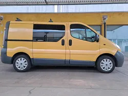 Gelb Gebraucht 2003 Opel Vivaro Van | 2.700 € (Superpreis)