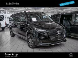 Obsidianschwarz Gebraucht 2024 Mercedes V300 Avantgarde Van / Kleinbus | 77.890 €