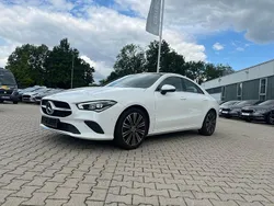 Polarweiß Gebraucht 2021 Mercedes CLA180 Progressive Limousine | 31.990 € (Etwas zu teuer)