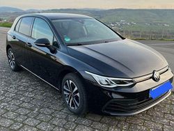 Schwarz Gebraucht 2020 VW Golf VIII United Limousine | 16.990 € (Fairer Preis)