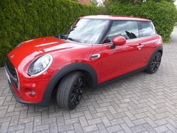 Rot Gebraucht 2019 Mini ONE Chili Kleinwagen | 14.100 € (Guter Preis)