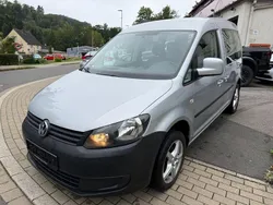 Silber Gebraucht 2014 VW Caddy Trendline Van / Kleinbus | 7.999 € (Guter Preis)