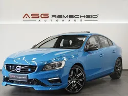 Blau Gebraucht 2017 Volvo S60 Limousine | 39.900 €