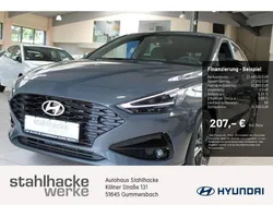 Grau Neu 2024 Hyundai i30 Advantage Limousine | 21.890 € (Fairer Preis)