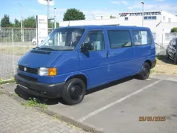 Blau Gebraucht 2001 VW T4 Van | 9.990 € (Etwas zu teuer)