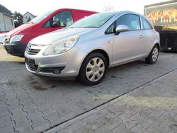 Silber Gebraucht 2009 Opel Corsa S Limousine | 1.190 € (Superpreis)