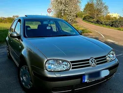 Gold Gebraucht 2002 VW Golf IV Edition Limousine | 2.250 € (Fairer Preis)
