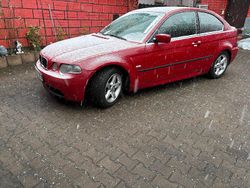 Rot Gebraucht 2003 BMW 318 M Sport Limousine | 2.199 € (Guter Preis)