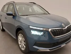 Blau Gebraucht 2020 Skoda Kamiq Style SUV | 14.100 € (Etwas zu teuer)
