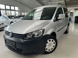 Silber Gebraucht 2012 VW Caddy Trendline Van / Kleinbus | 7.895 € (Teuer)