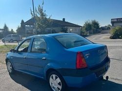 Blau Gebraucht 2005 Dacia Logan Limousine | 925 € (Guter Preis)