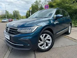 Blau Gebraucht 2021 VW Tiguan Life SUV | 22.999 € (Fairer Preis)