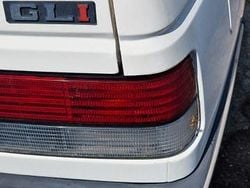 Weiß Gebraucht 1990 Peugeot 405 Limousine | 899 €