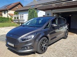 Gebraucht 2015 Ford S-MAX Titanium Van / Kleinbus | 14.000 €