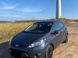 Grau Gebraucht 2011 Ford Fiesta Titanium Kleinwagen | 4.600 € (Fairer Preis)