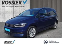 Blau Gebraucht 2024 VW Touran Highline Van / Kleinbus | 38.888 € (Etwas zu teuer)