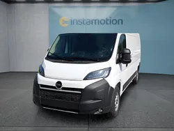 Weiß Gebraucht 2024 Opel Movano Van | 31.799 € (Fairer Preis)