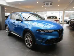 Blau Gebraucht 2023 Alfa Romeo Tonale Veloce SUV | 48.950 €