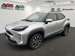 Silver shimmering Neu 2025 Toyota Yaris Cross SUV | 28.790 € (Fairer Preis)