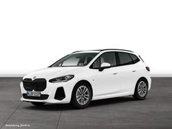 Weiß Gebraucht 2025 BMW 223 Active Tourer M Sport Van / Kleinbus | 42.754 € (Fairer Preis)