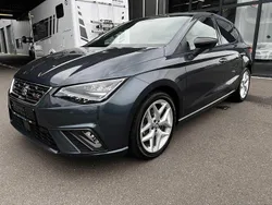 Grau Gebraucht 2021 Seat Ibiza Limousine | 15.880 € (Guter Preis)