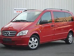 Rot Gebraucht 2012 Mercedes Vito Van / Kleinbus | 13.680 € (Etwas zu teuer)