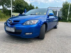 Blau Gebraucht 2009 Mazda 3 Kleinwagen | 1.600 € (Guter Preis)