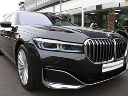 Grau Gebraucht 2019 BMW 745 Performance Limousine | 41.999 €
