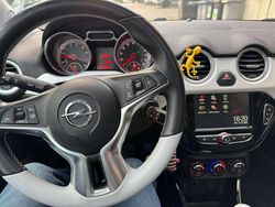 Rot Gebraucht 2016 Opel Adam Glam Kleinwagen | 8.500 € (Fairer Preis)