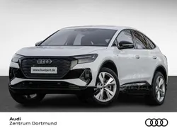 Gletscherweiß metallic Gebraucht 2024 Audi e-tron S-Line SUV | 64.877 €
