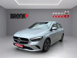 Silber Gebraucht 2024 Mercedes B180 Van / Kleinbus | 29.990 € (Fairer Preis)