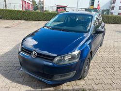 Blau Gebraucht 2012 VW Polo Kleinwagen | 2.490 € (Fairer Preis)