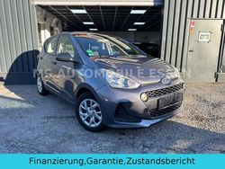 Grau Gebraucht 2017 Hyundai i10 Classic Kleinwagen | 5.000 € (Guter Preis)